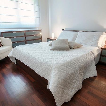 Joivy Splendid Flat W Terrace Near Lake Como Exterior photo